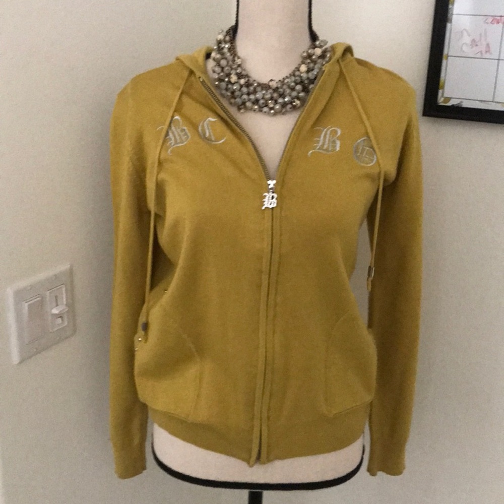 Women’s sweaters